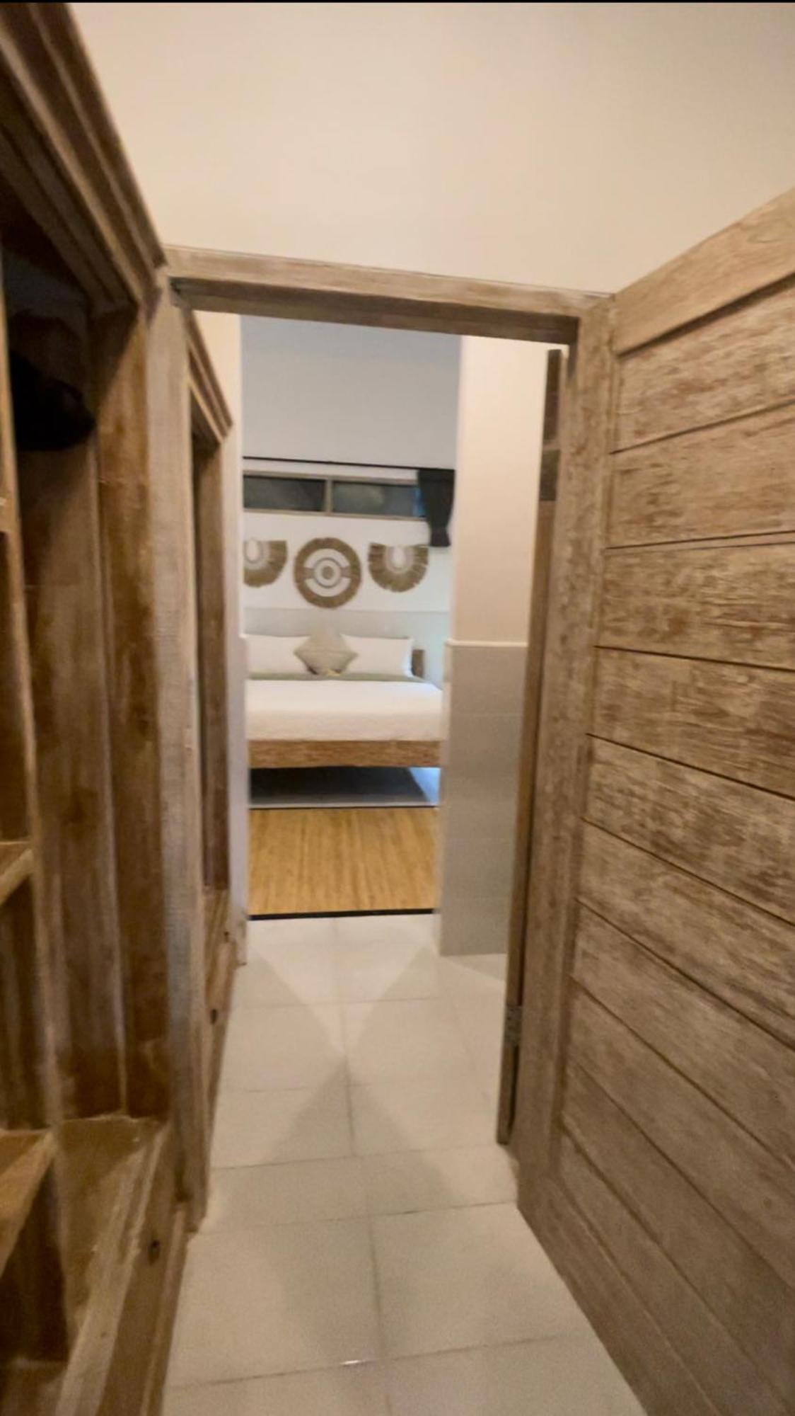 Pennylane Villa Семиняк Екстериор снимка
