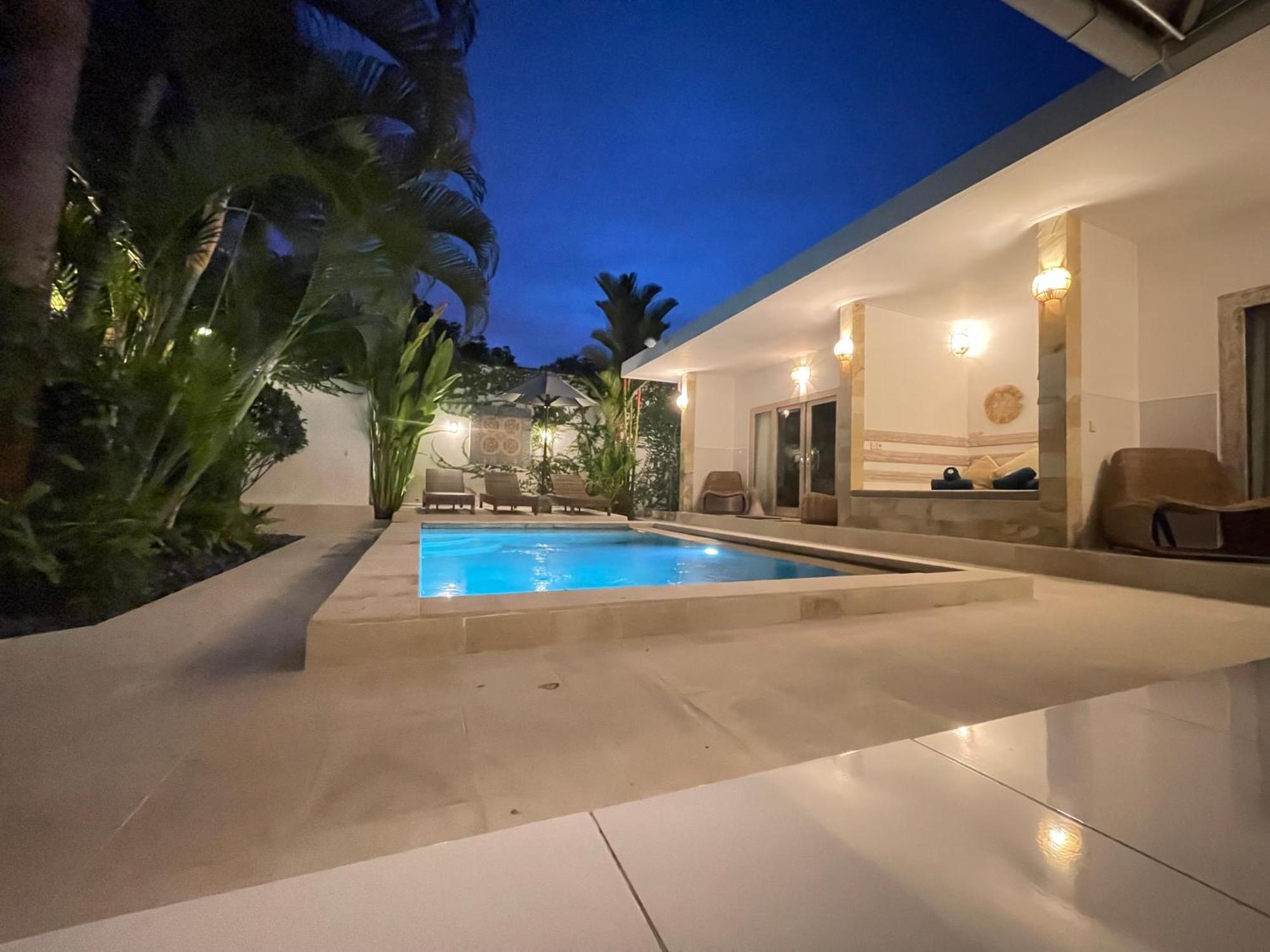 Pennylane Villa Семиняк Екстериор снимка