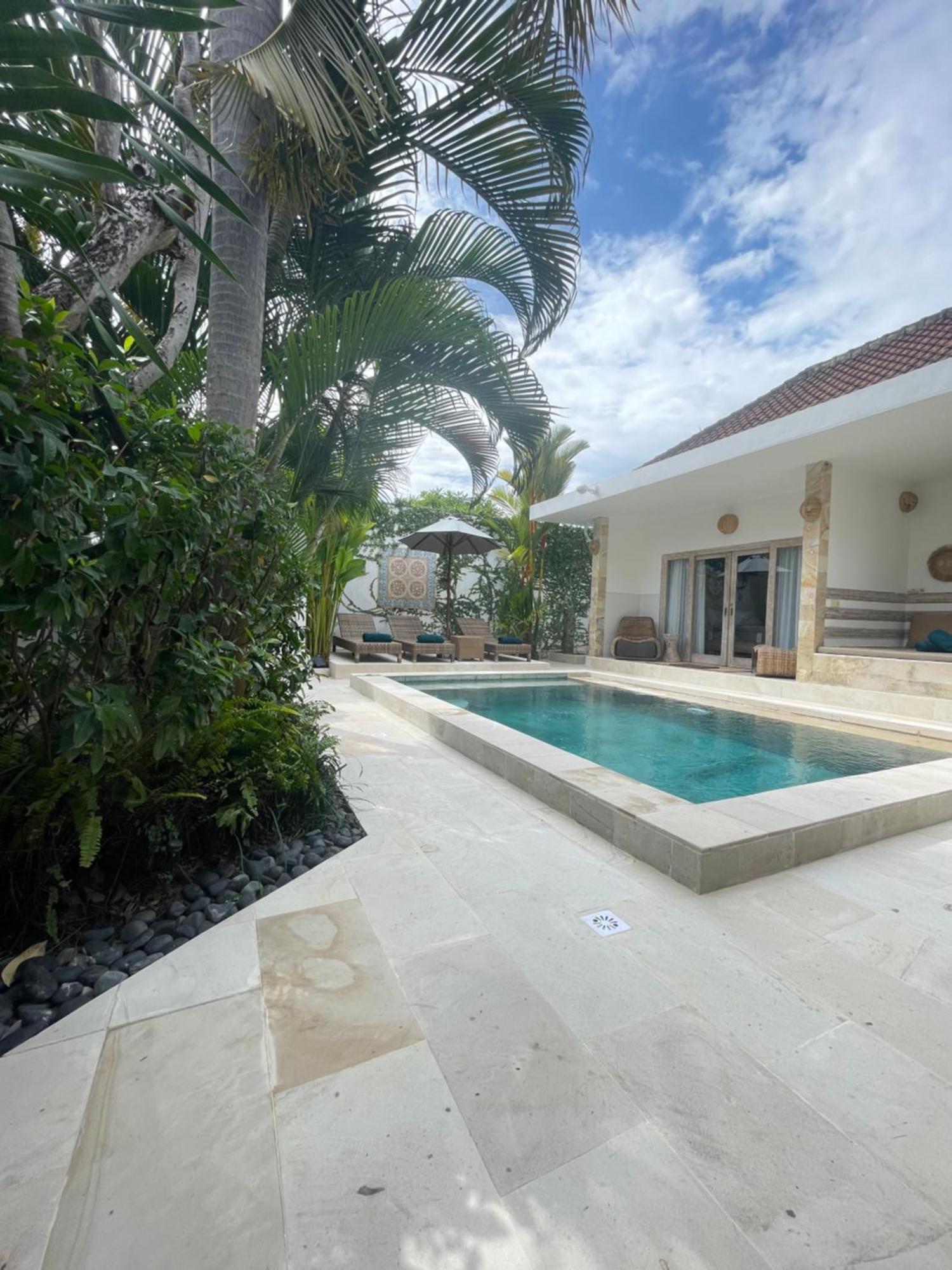 Pennylane Villa Семиняк Екстериор снимка